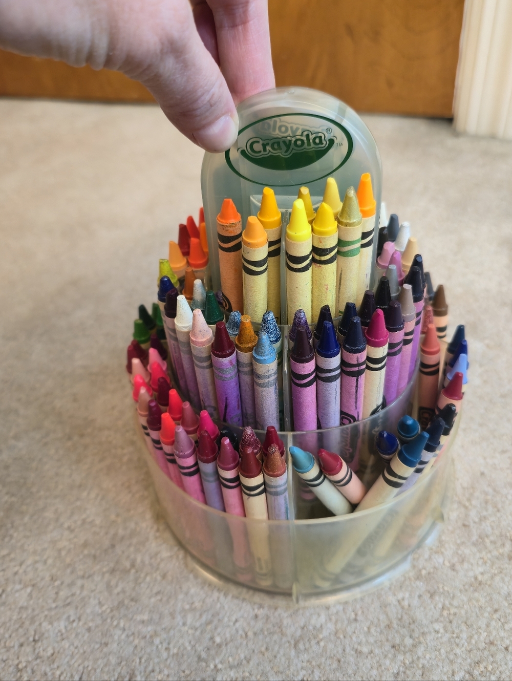 Vintage Crayola Crayons Portable Plastic Storage Spinning Collapsing Tower